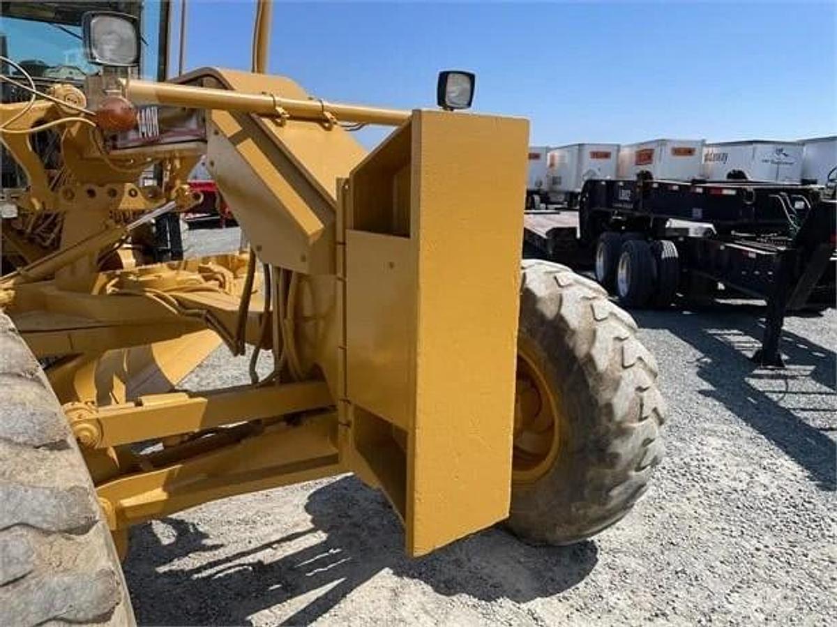 Used 1995 Caterpillar 140H