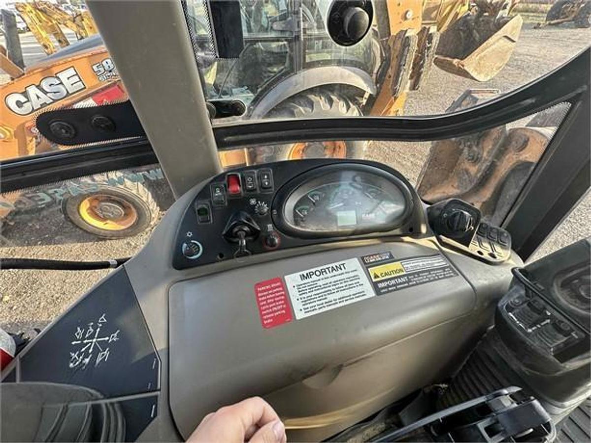 Used 2012 CASE 580SN