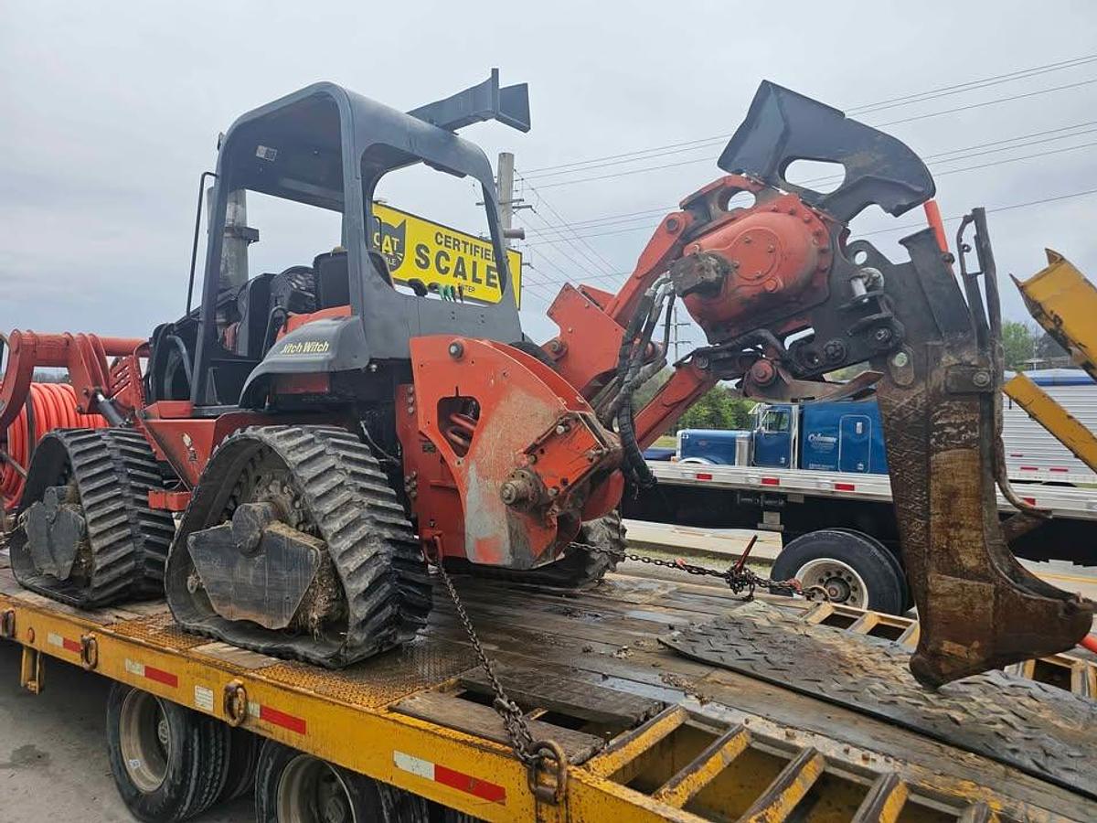 Used 2011 Ditch Witch RT115 Quad