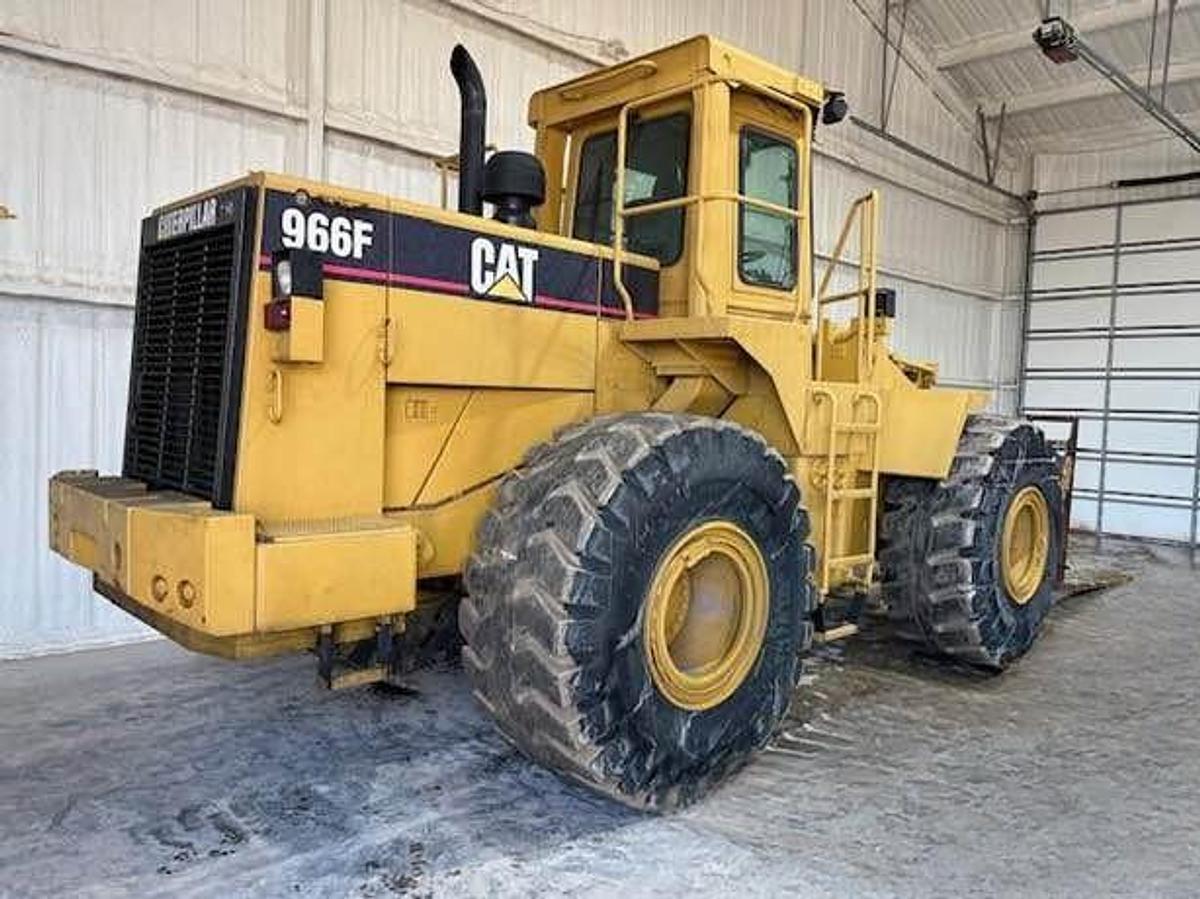 Used 1993 CAT 966F