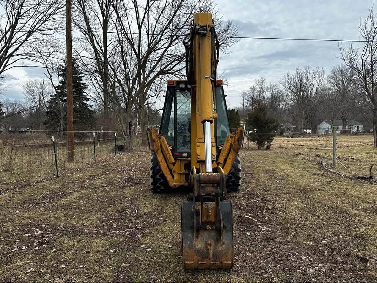 Used 2001 CAT 420D IT
