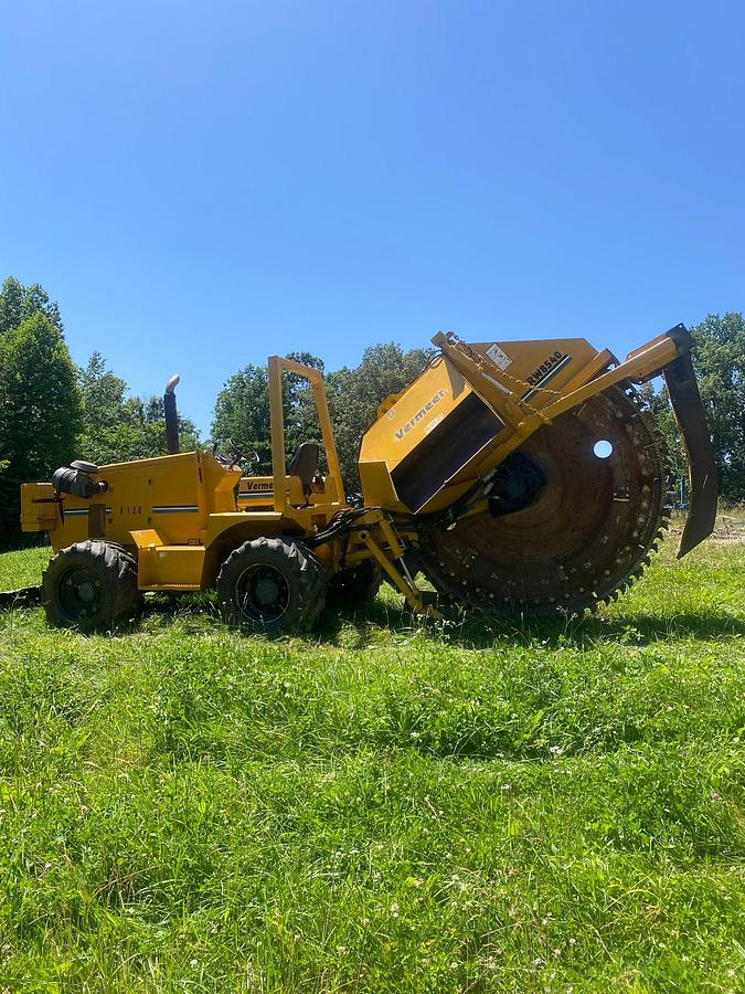 Used 2005 VERMEER V120 w/Rocksaw 40″ INVENTORY SALE