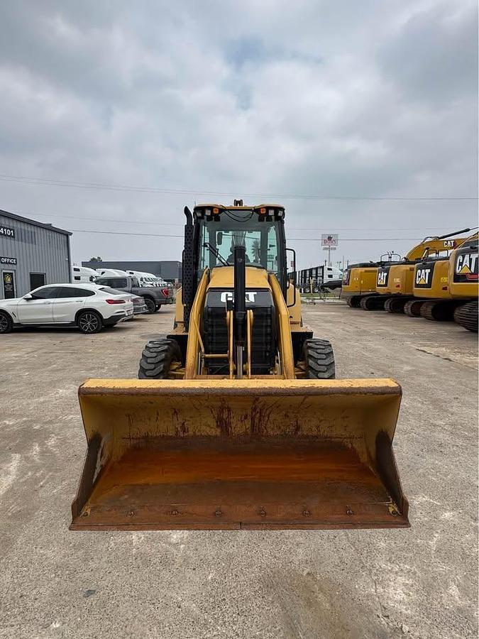 Used 2017 Caterpillar 420 F2