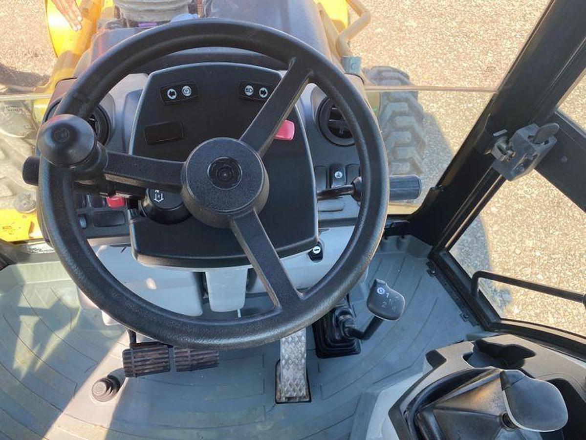 Used 2011 Caterpillar 420E