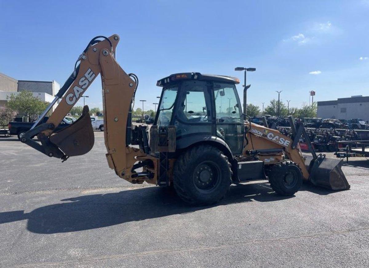 Used 2018 Case 580N EP