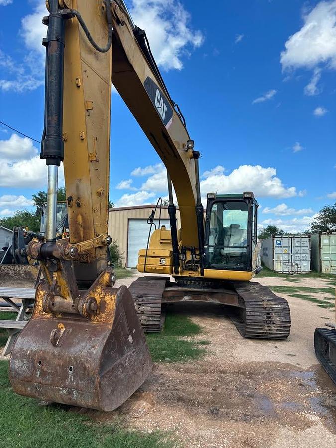 Used 2009 CAT 320D