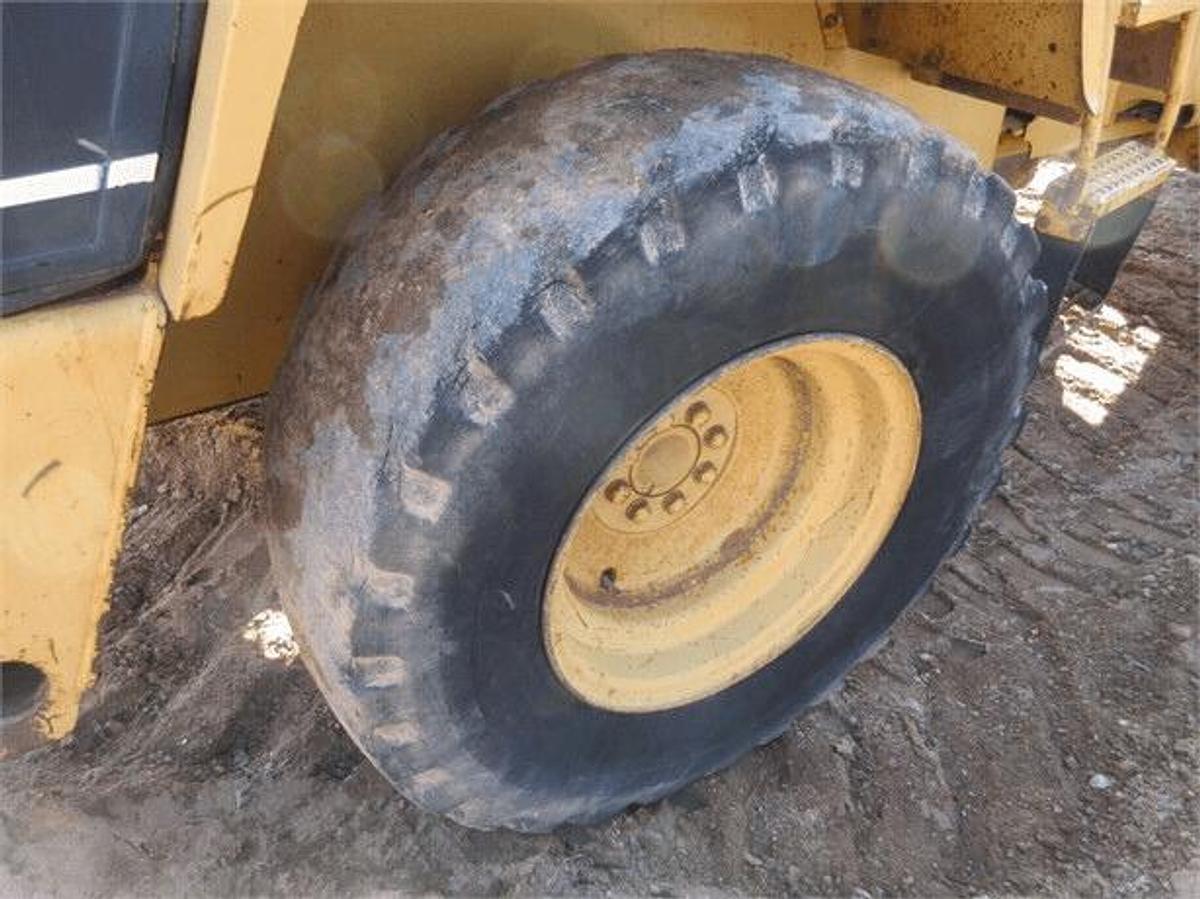 Used 1997 Caterpillar IT14G