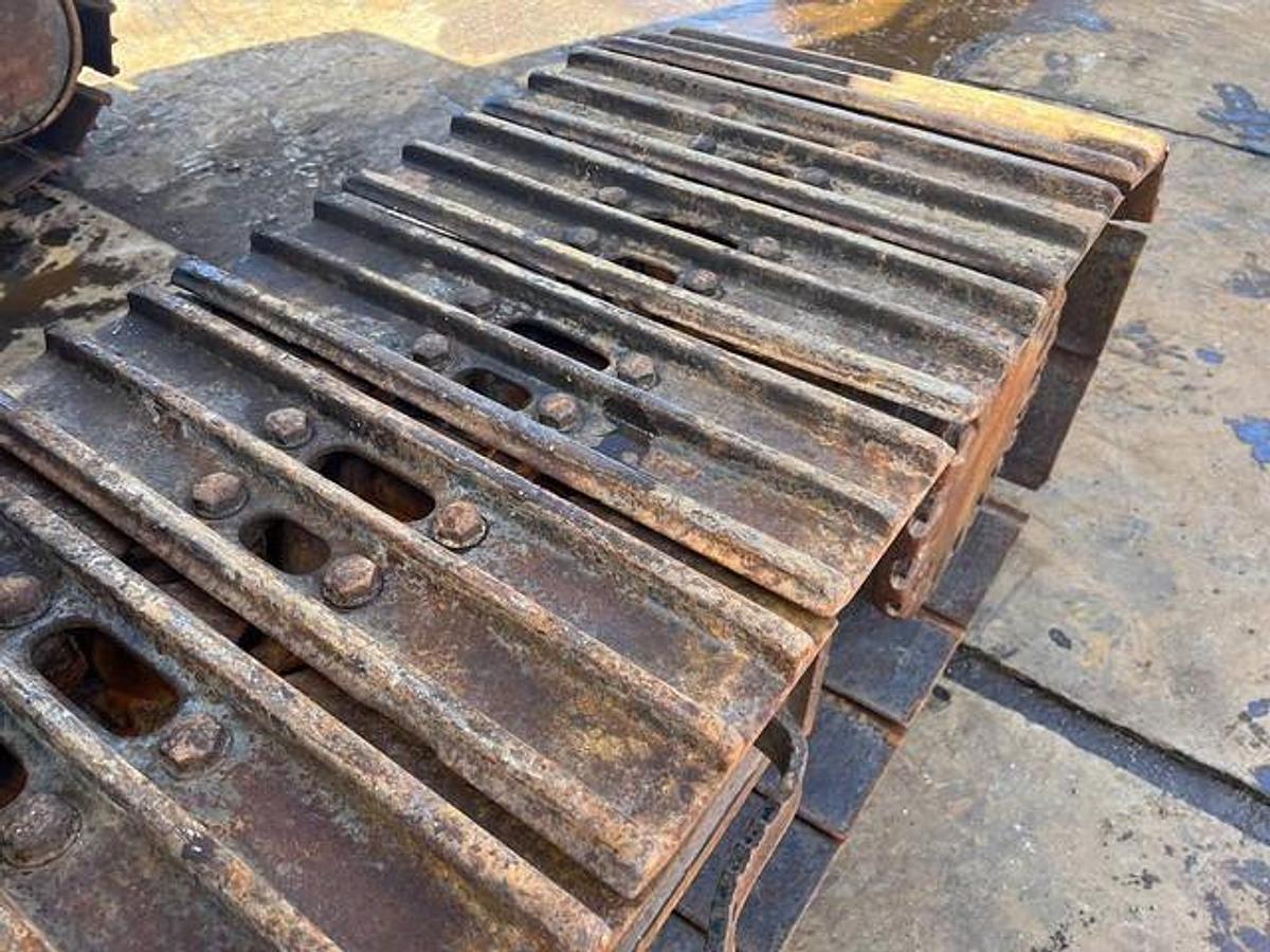 Used 2009 Caterpillar 320DL