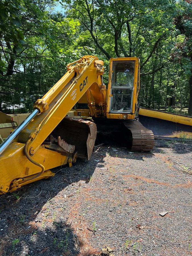 Used 1987 Caterpillar 215B