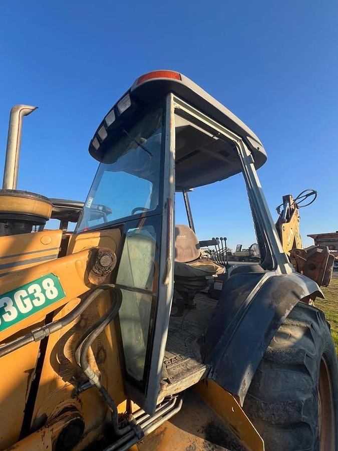 Used 2000 Case 580SL