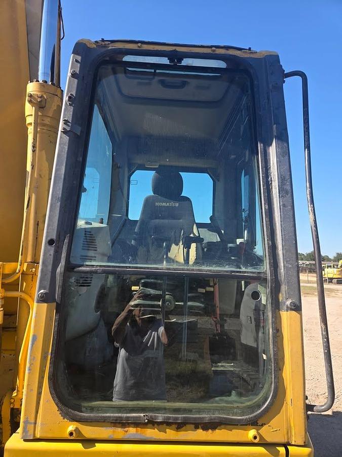 Used Komatsu PC138