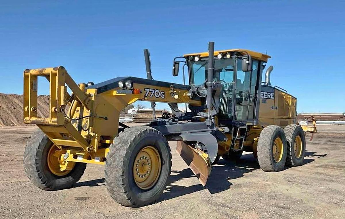 Used 2012 John Deere 770G