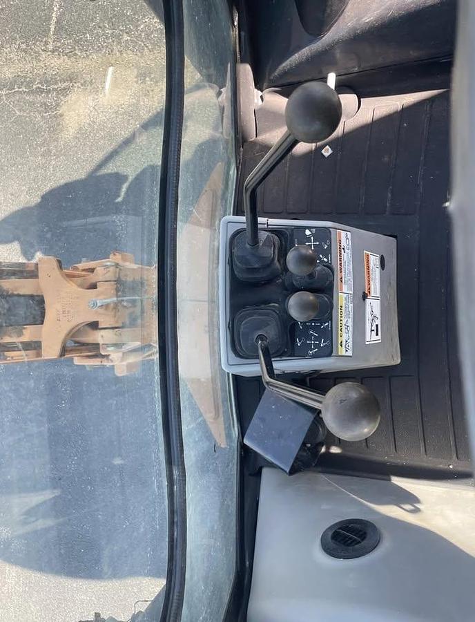 Used 2018 Case 580N EP