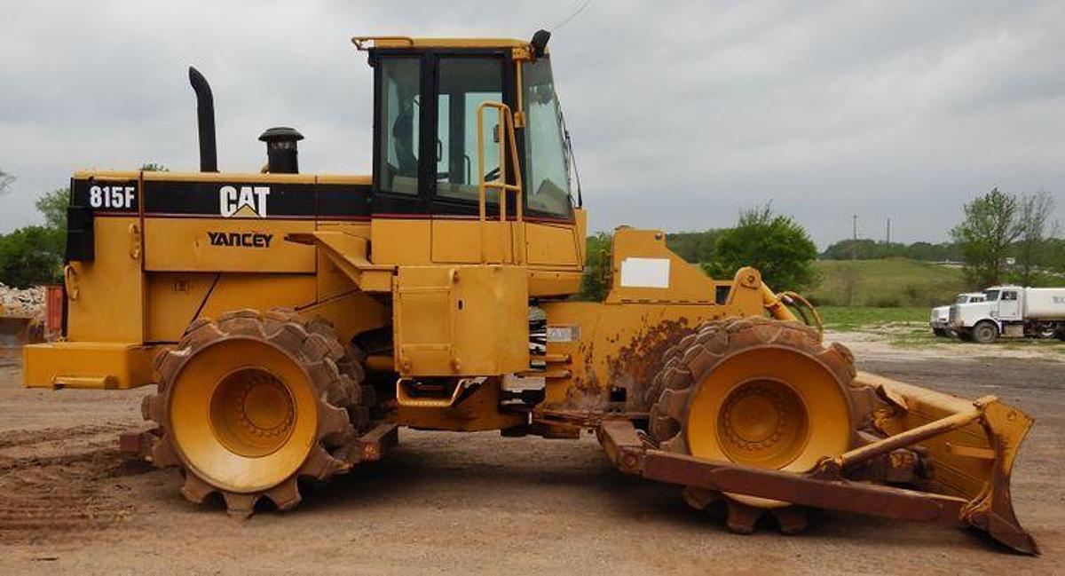 Used 2008 CAT 815F