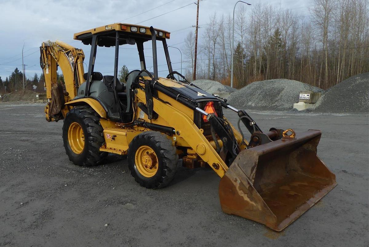 Used 2001 CATERPILLAR 420D IT
