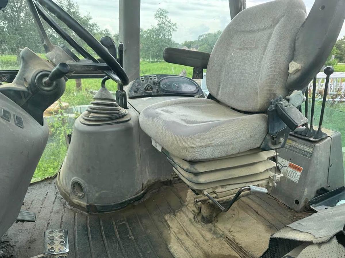 Used 2005 Case 580SM