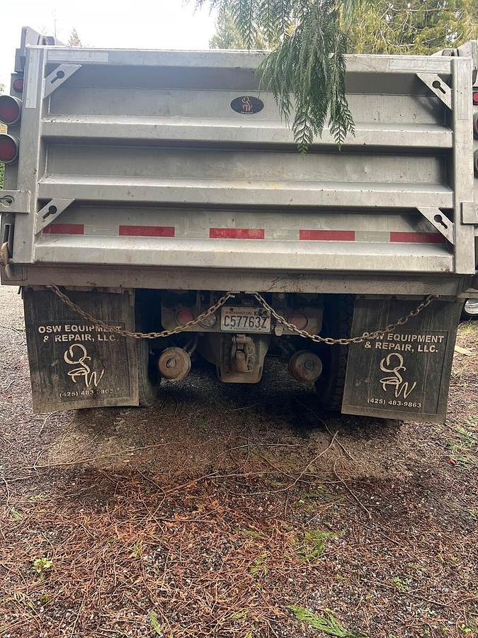 Used 2017 Kenworth T880 Dump Truck