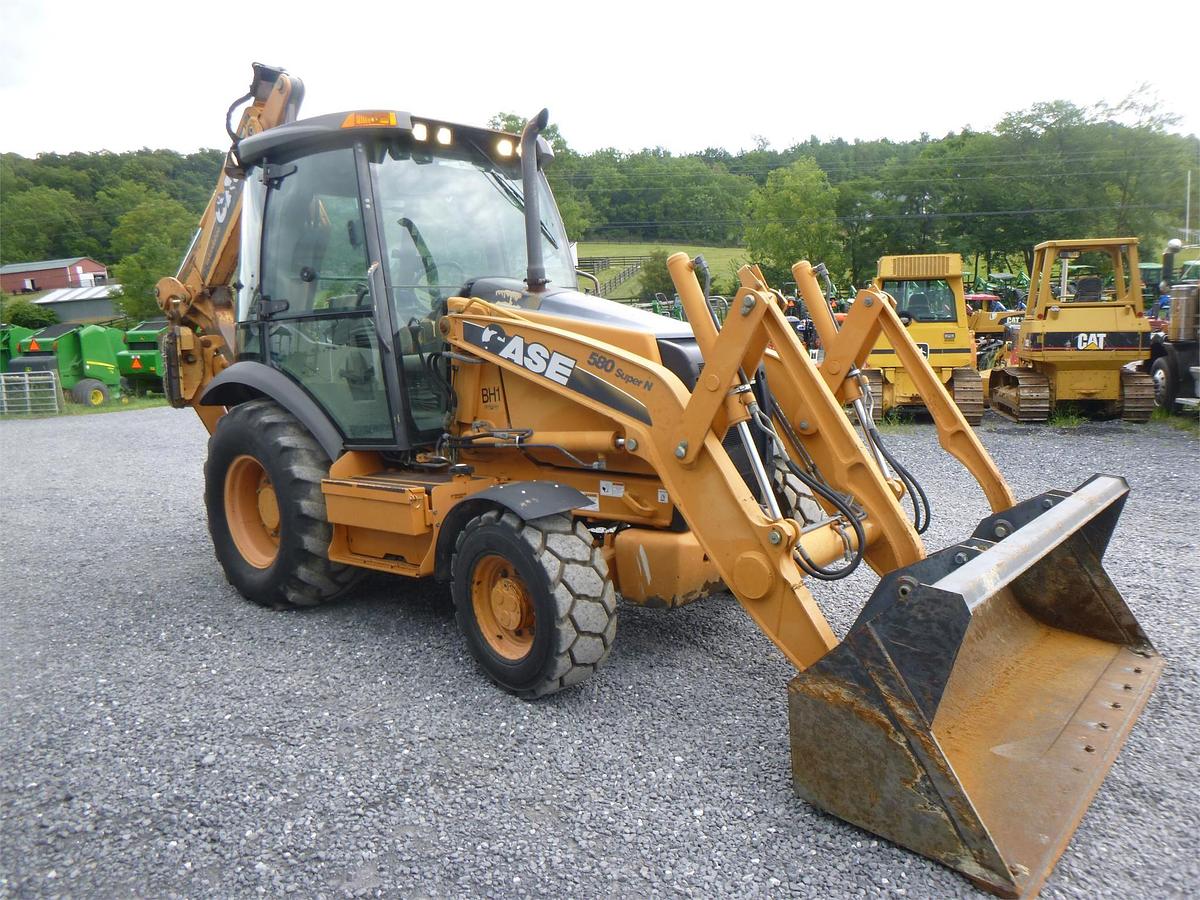 Used 2011 CASE 580SN