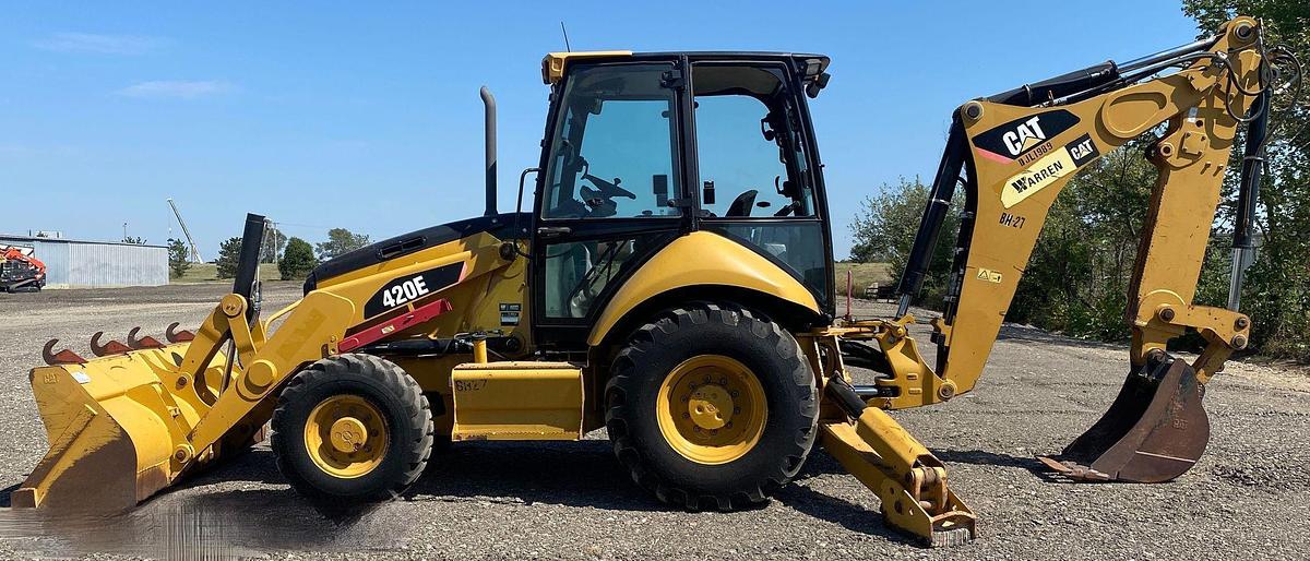 Used 2011 Caterpillar 420E