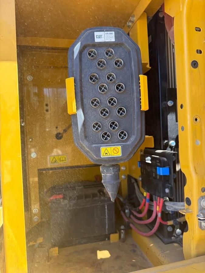 Used 2019 CAT 320 Excavator