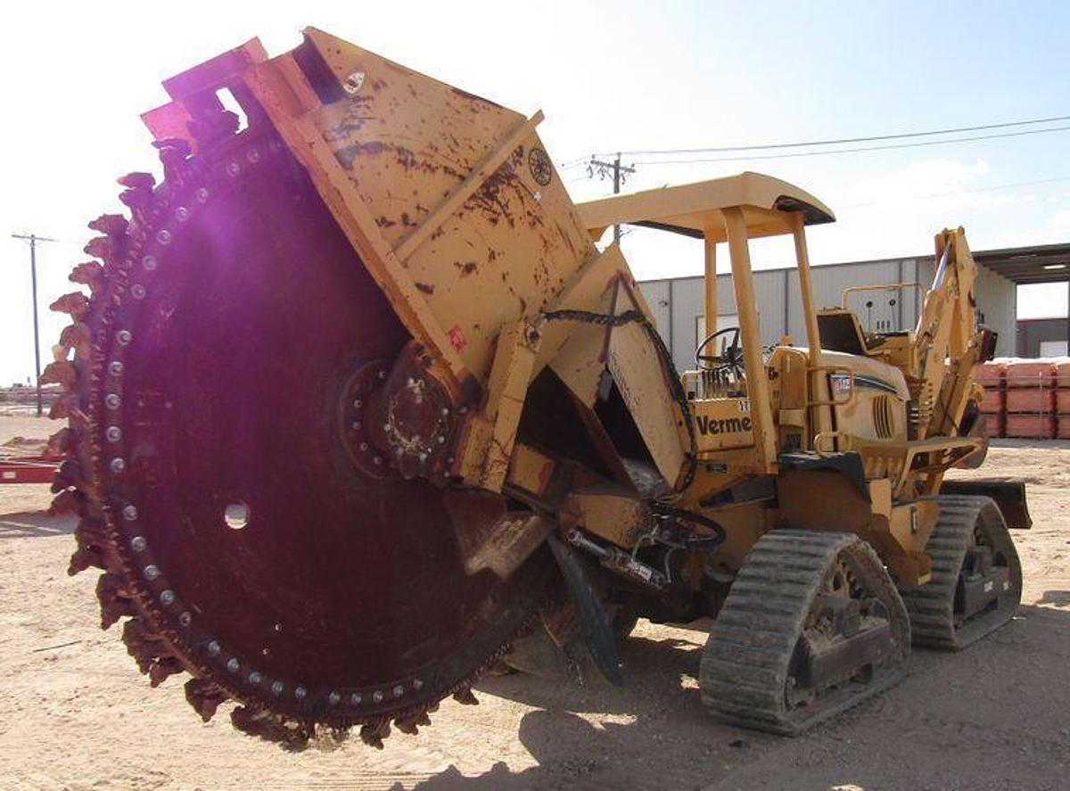 Used 2009 VERMEER RTX1250 QUAD TRACK / Rocksaw