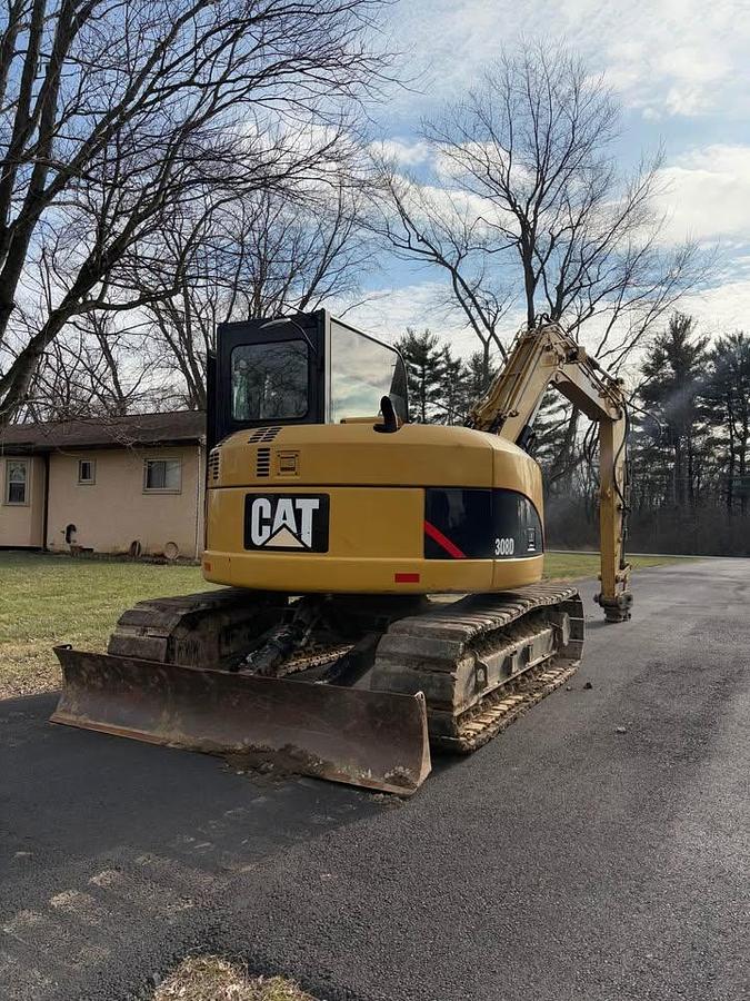 Used 2011 Caterpillar 308D