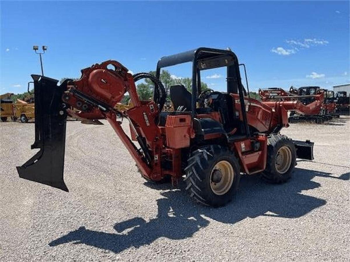 Used 2004 Ditch Witch RT-115 Plow