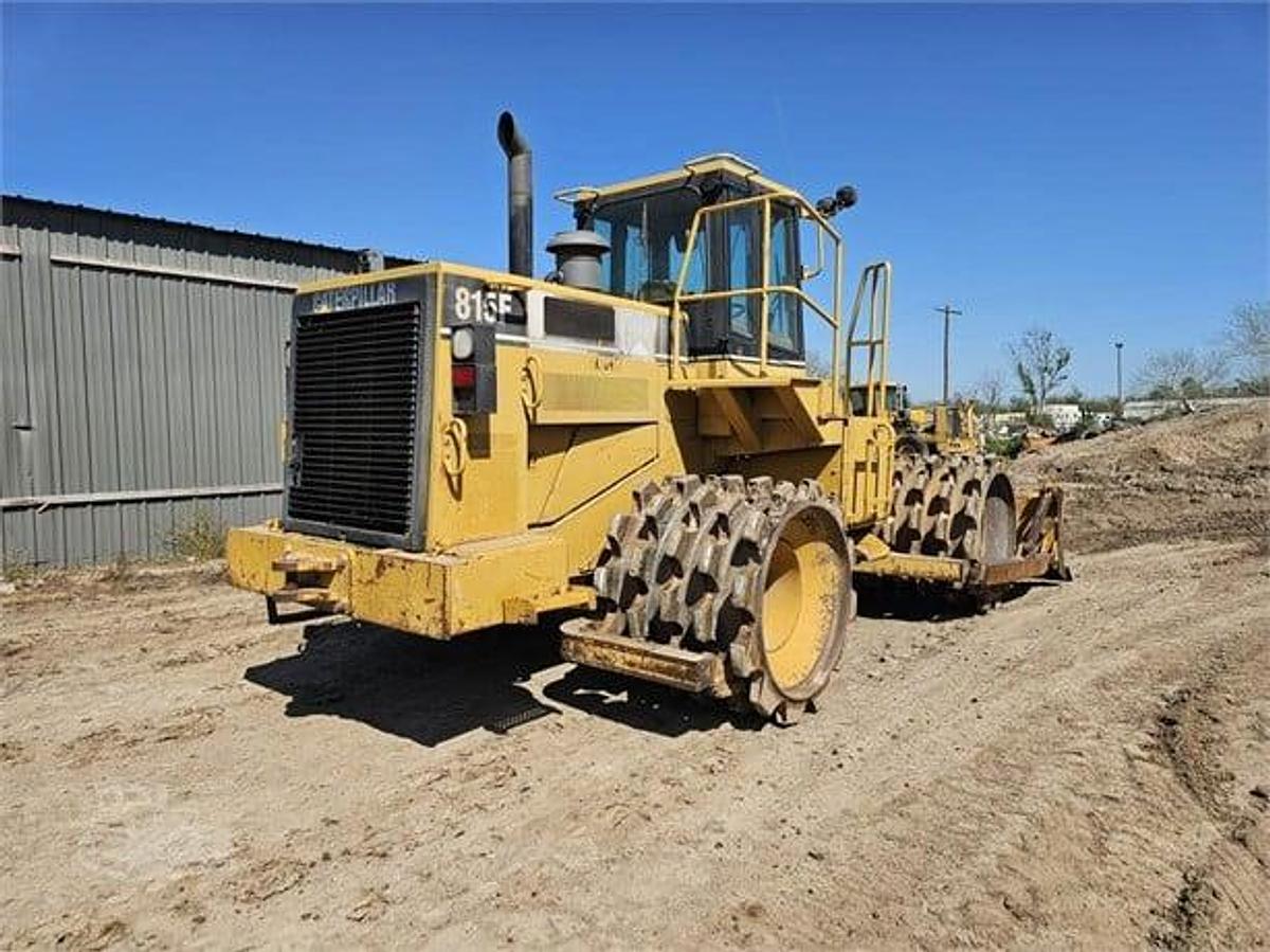 Used 2002 Caterpillar 815F