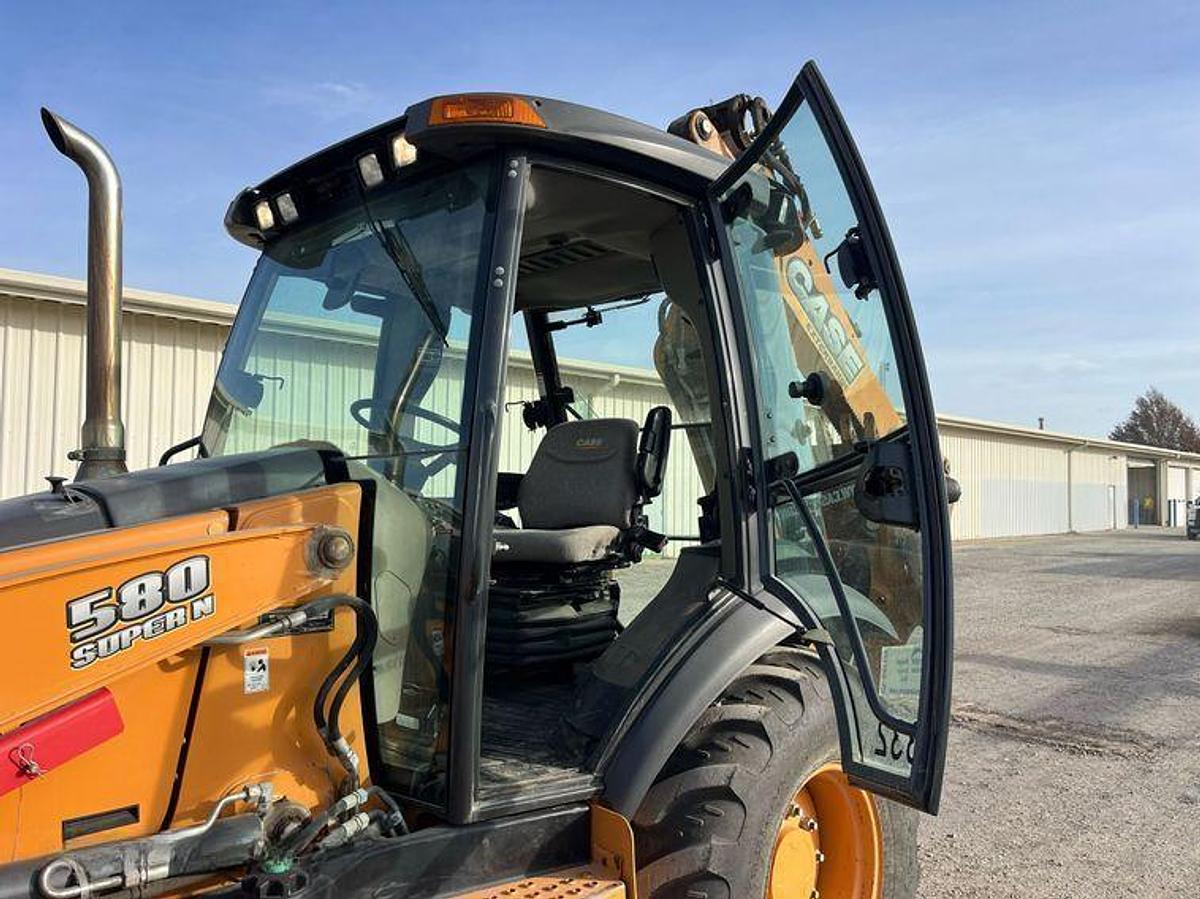 Used 2012 CASE 580 SN