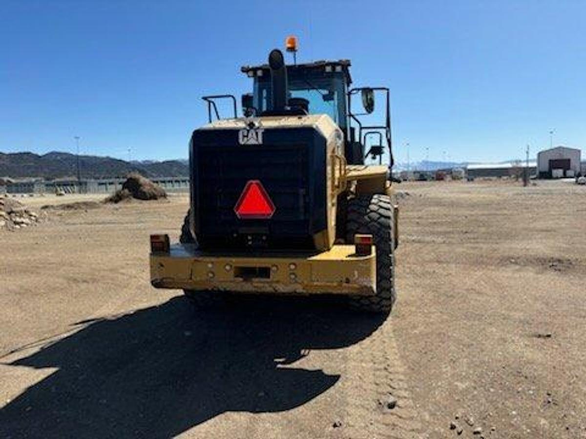Used 2017 Caterpillar 950 GC