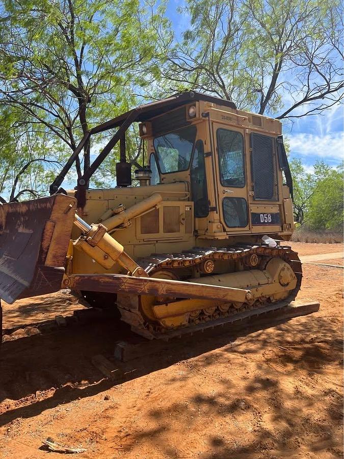 Used CAT D5B Dozer
