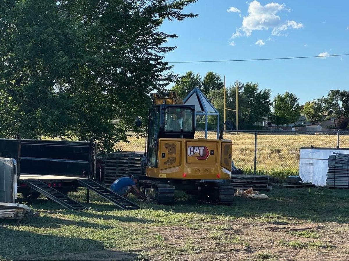 Used 2021 Caterpillar 305.5E2 Mini Excavator