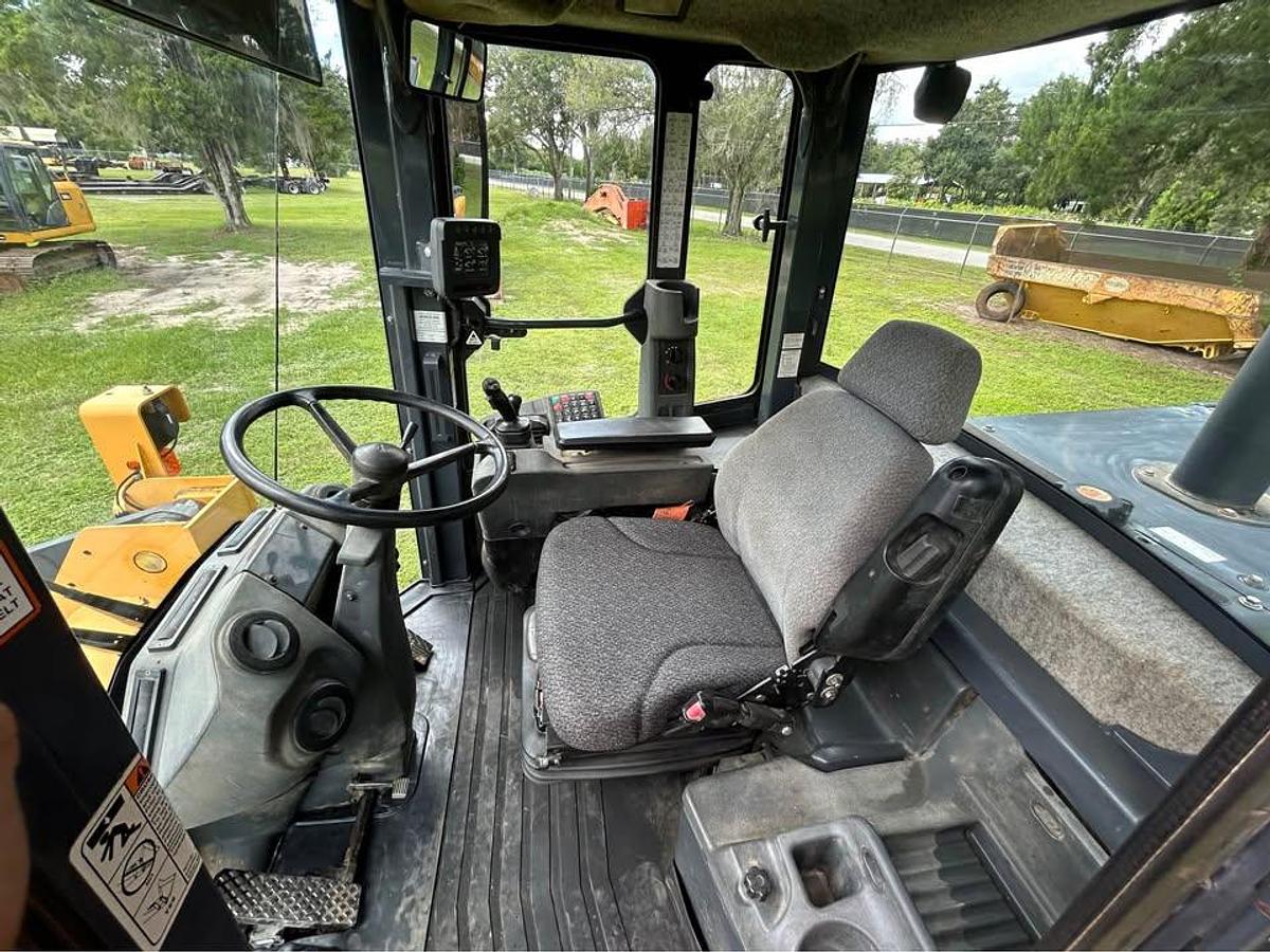 Used 2013 John Deere 544K