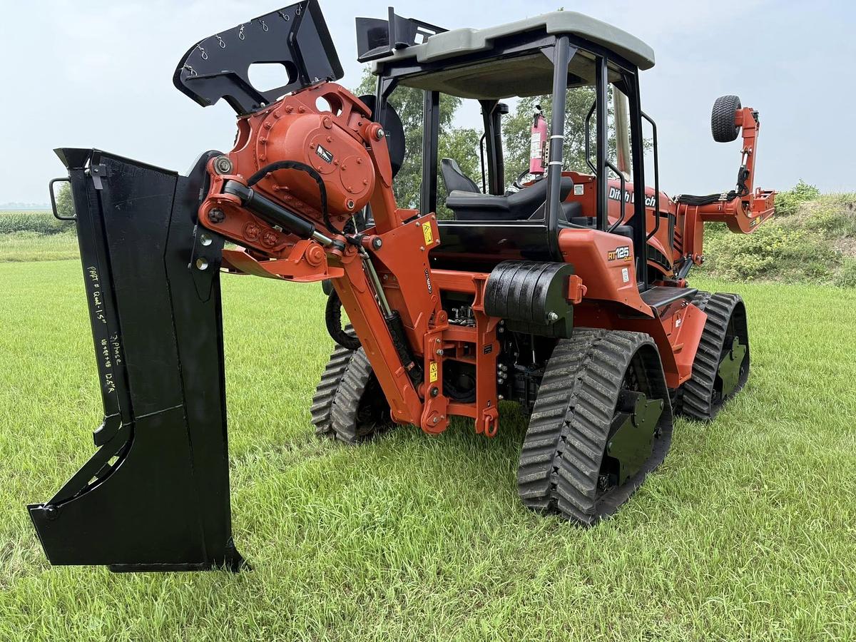 Used 2016 Ditch Witch RT125 Quad Plow – Only 656 Hours!