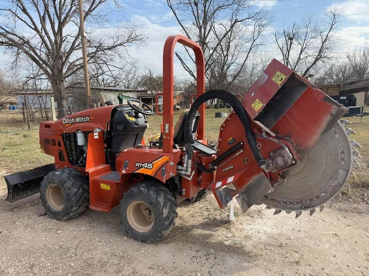 Used 2017 Ditch Witch RT45 Rocksaw
