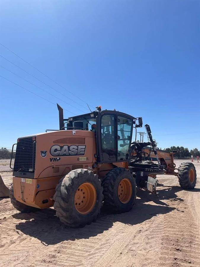 Used 2017 CASE 865B