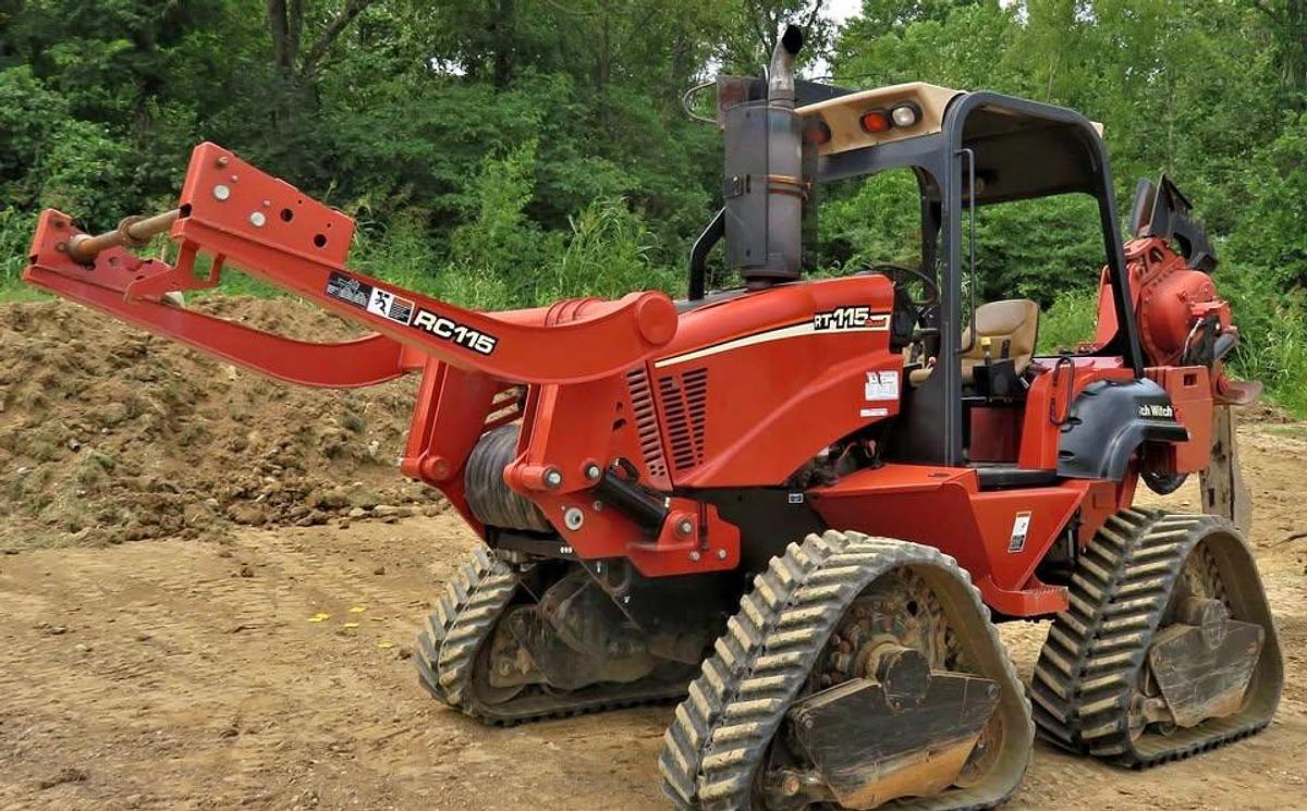 Used 2012 Ditch Witch RT115 Quad