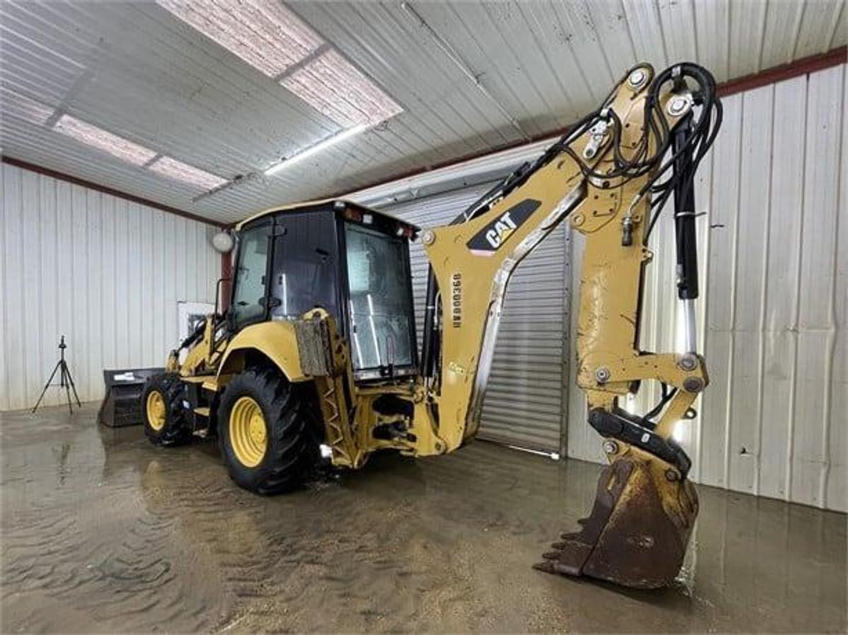 Used 2015 CATERPILLAR 420F2 IT