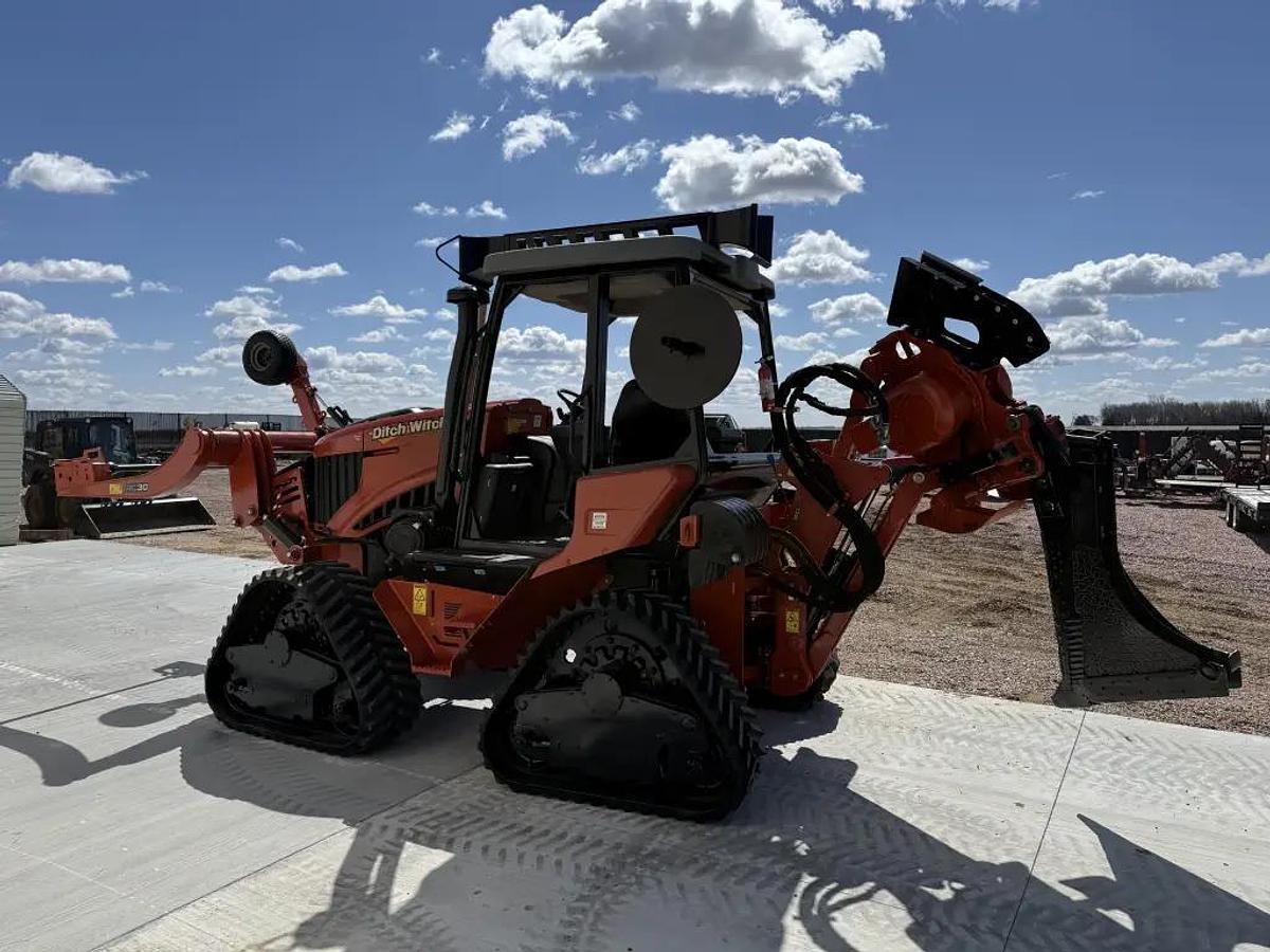 Used 2016 DITCH WITCH RT125 Quad Plow - Free Shipping