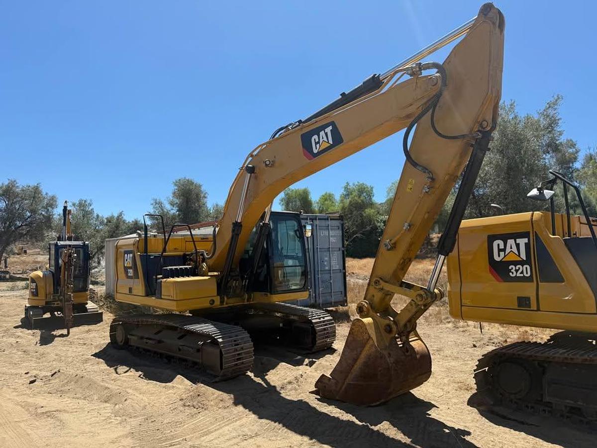 Used 2019 CAT 320 Excavator