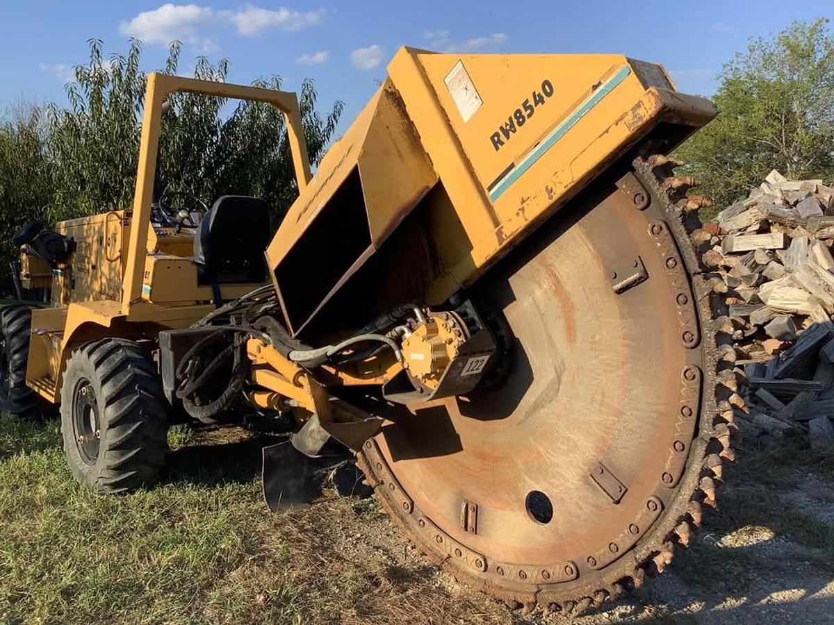 Used 2001 Vermeer V120 Rocksaw