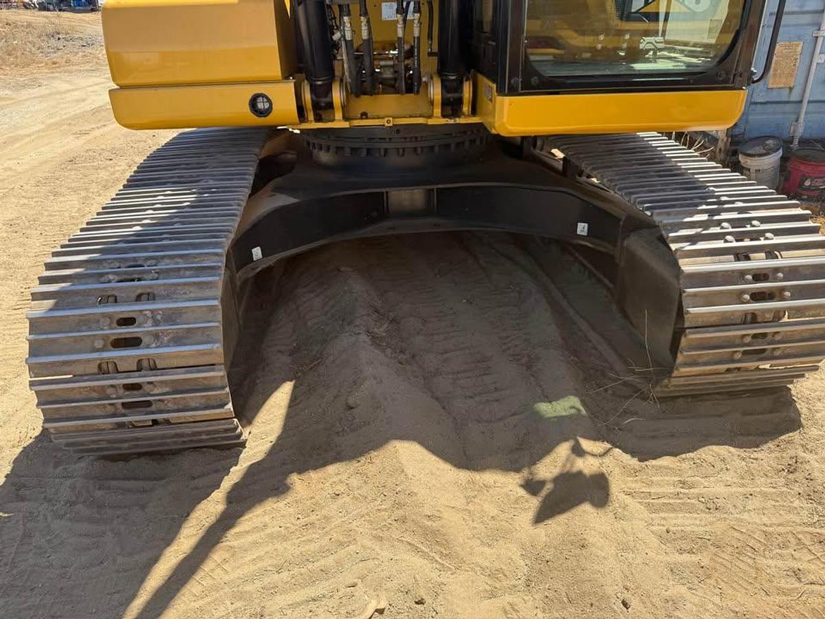 Used 2019 CAT 320 Excavator