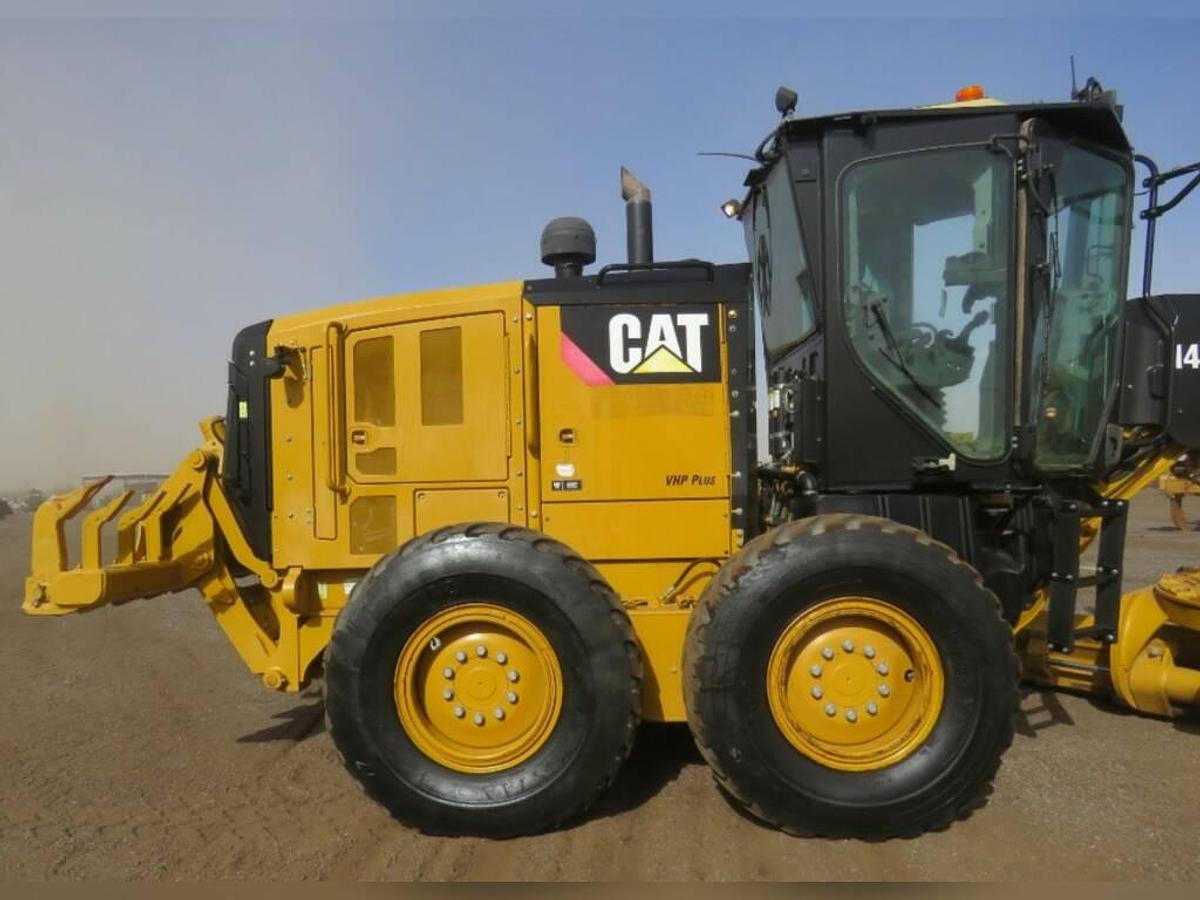 Used 2014 CAT 140M VHP