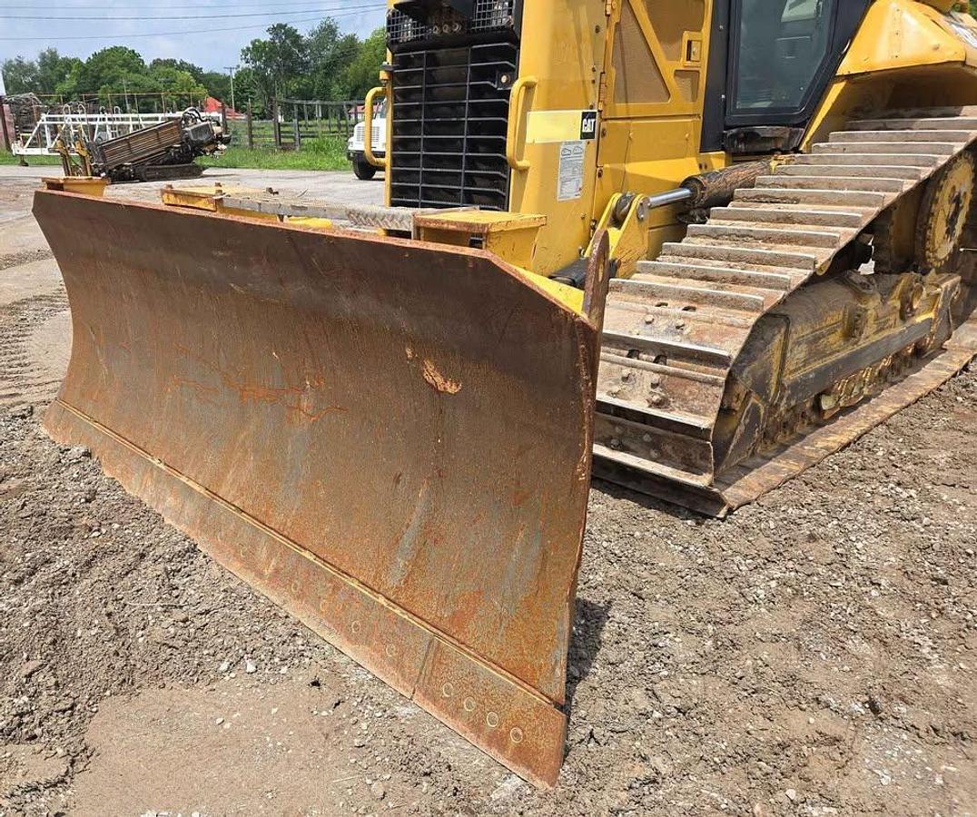 Used 2015 Caterpillar D6N XL
