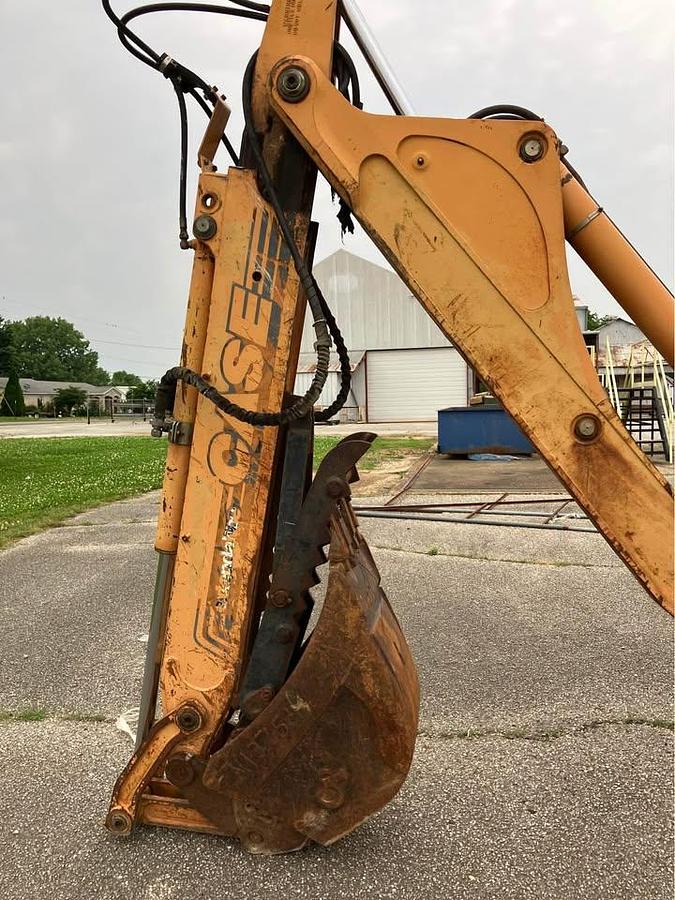 Used 2000 CASE 580L