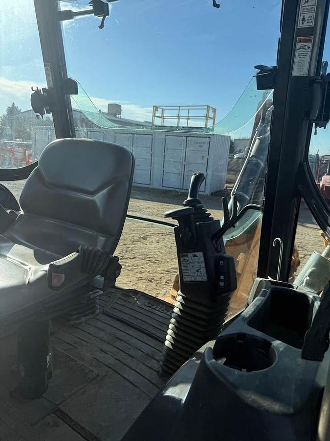 Used 2016 Case 580N EP