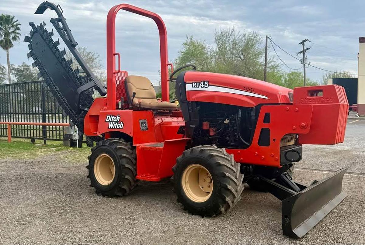 Used 2012 Ditch Witch RT45