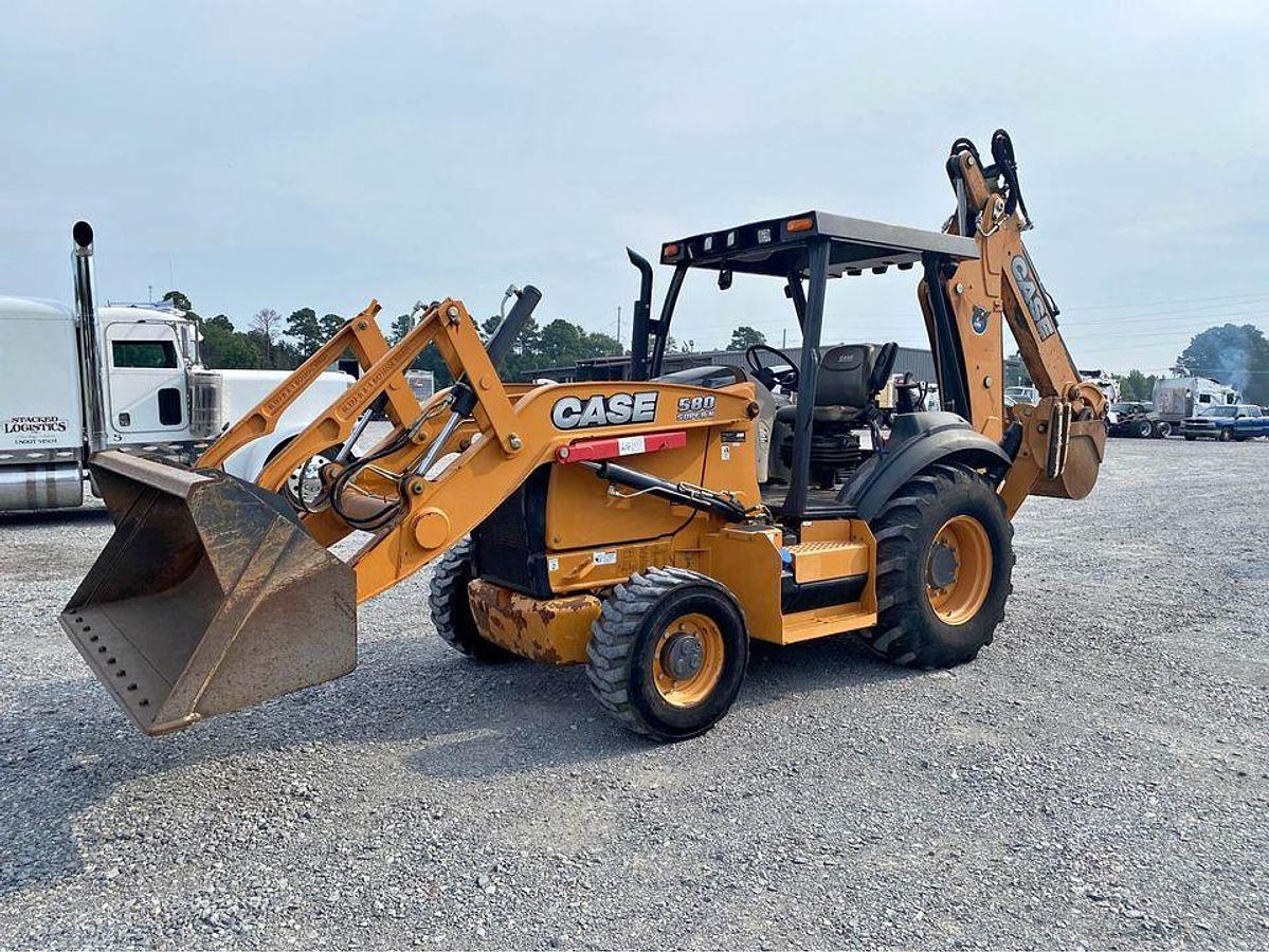 Used 2016 Case 580 super N