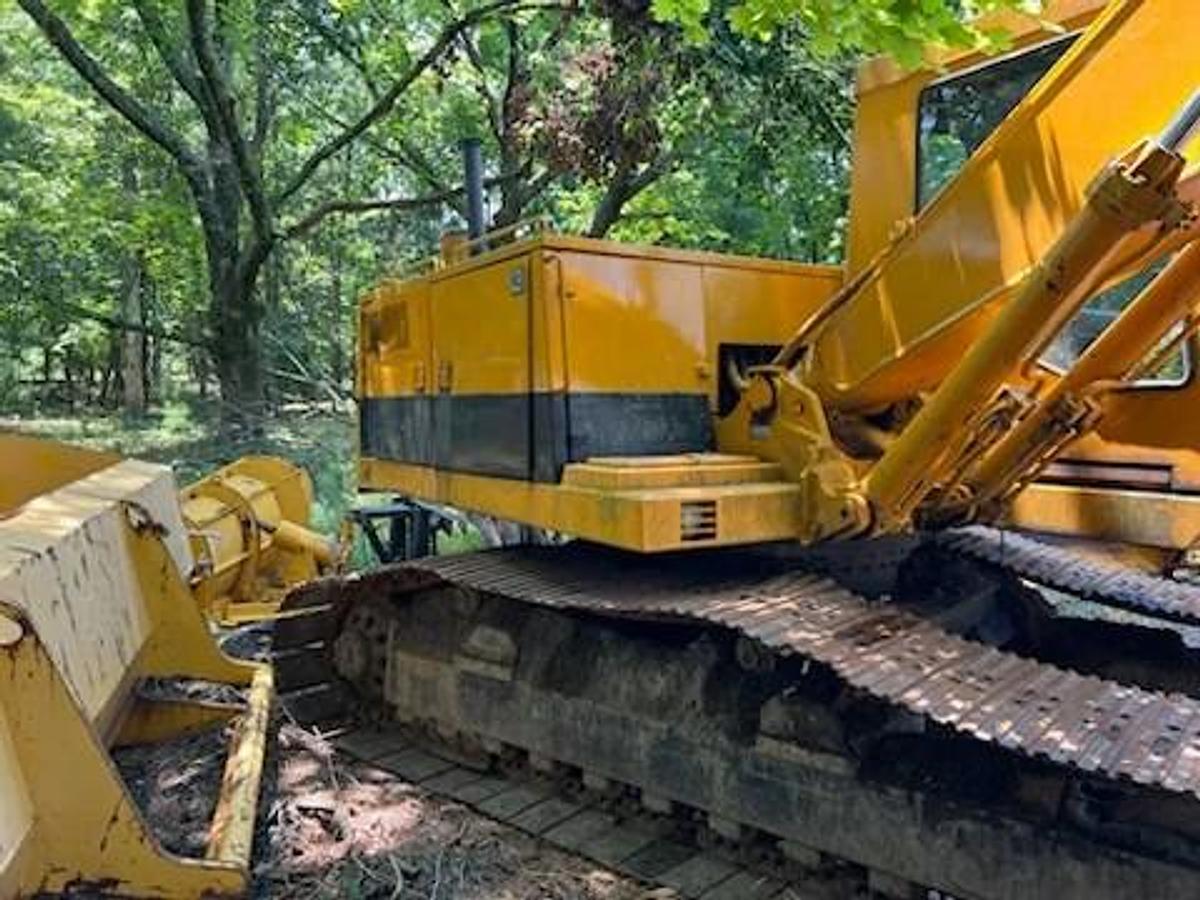 Used 1987 Caterpillar 215B