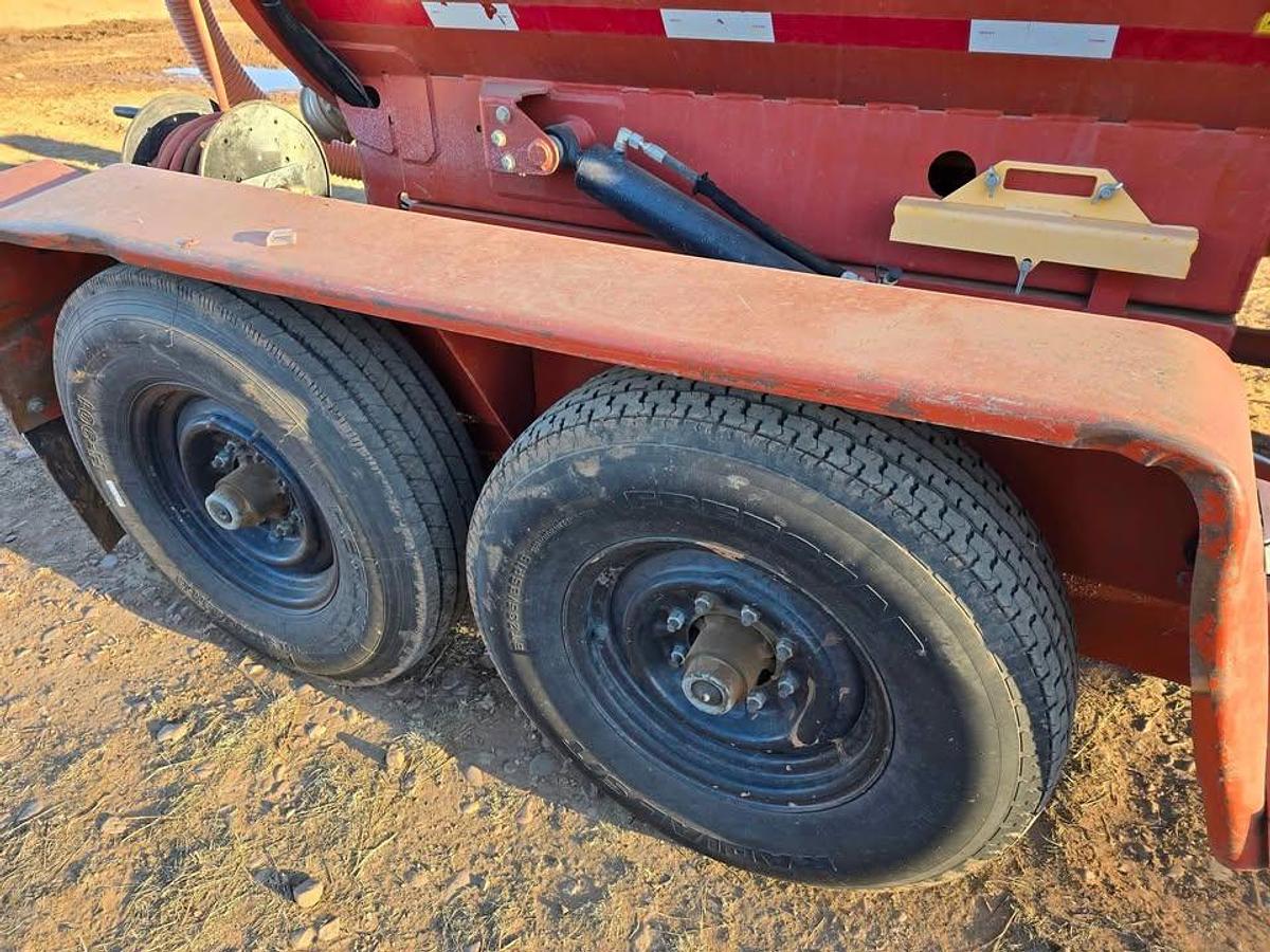 Used 2017 Ditch Witch MV800